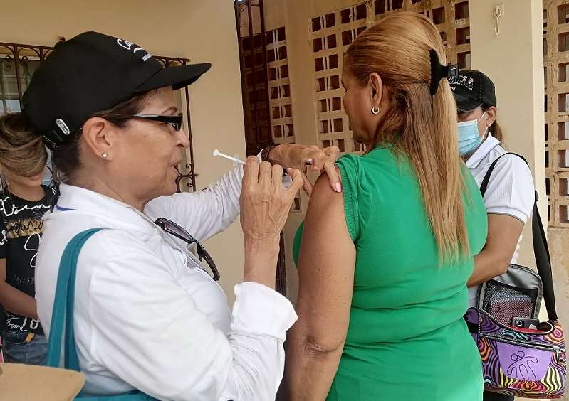 La vacuna está disponible en todos los centros de salud y Minsa Capsi de la Herrera.