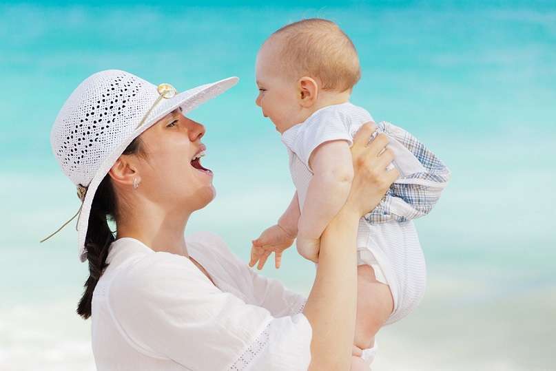Los bebés pueden aprender el lenguaje a un ritmo notable y se sintonizan con los sonidos de su lengua materna alrededor del año de edad. Imagen ilustrativa / Pixabay