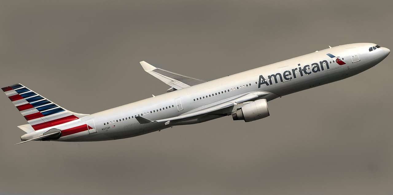 El vuelo 1219 de American Airlines regresó sin incidentes al aeropuerto internacional Sunport de Albuquerque, en Nuevo México. Foto ilustrativa / Pixabay
