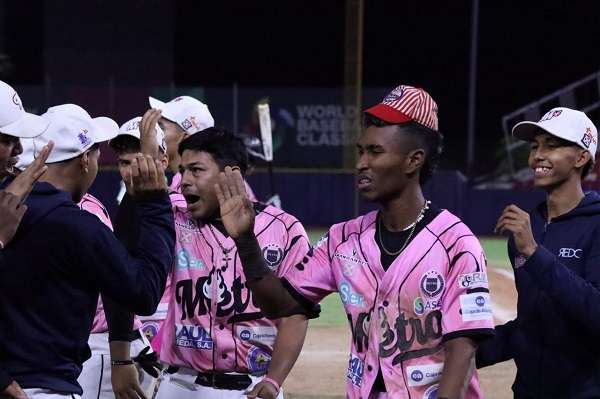 Panamá Metro buscará ganar otro título nacional del béisbol juvenil. Foto: Fedebeis