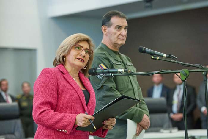 La fiscal general encargada, Martha Janeth Mancera, y el director de la Policía, el general William René Salamanca. EFE