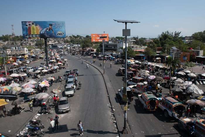 Avenida en Puerto Príncipe (Haití). EFE / Archivo