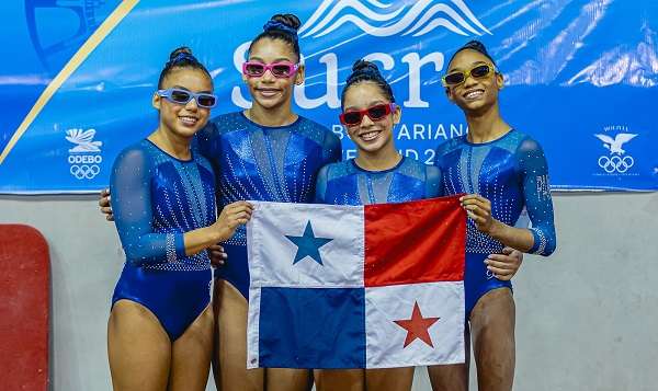 Equipo panameño de gimnasia femenino que ganó la medalla de oro en los Juegos Bolivarianos de la Juventud. Foto: COP