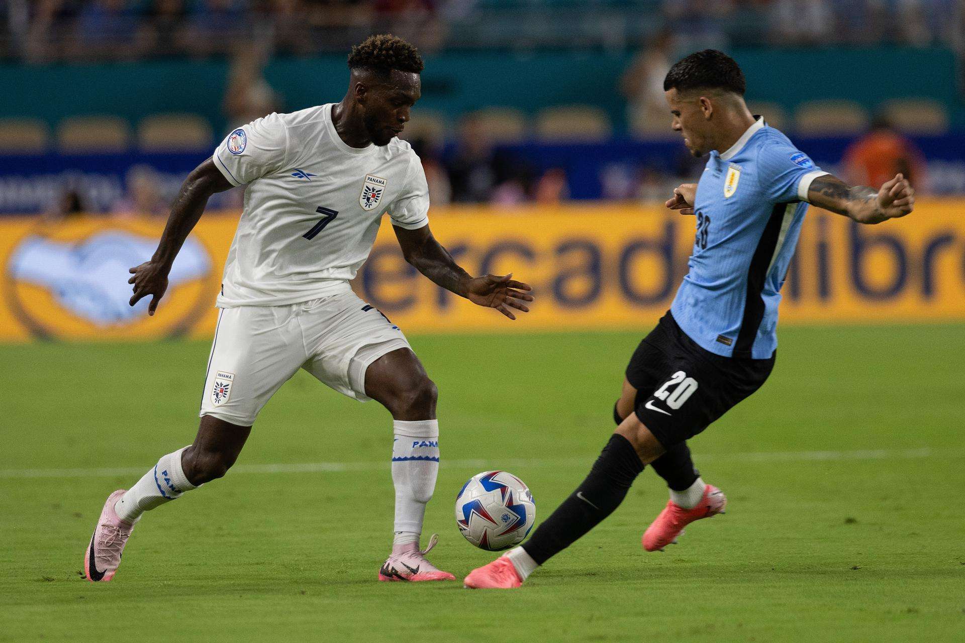 José Luis Rodríguez, volante de la selección panameña. /Foto: EFE