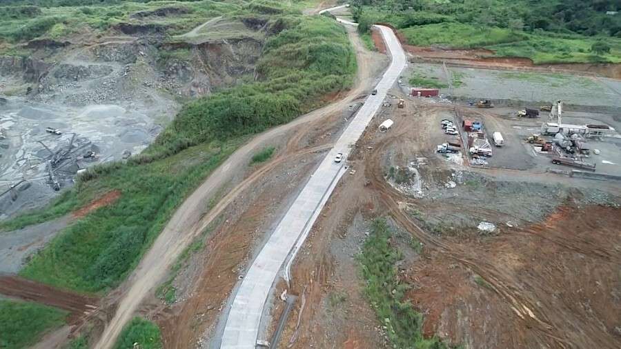 Vista aérea del proyecto carretero.
