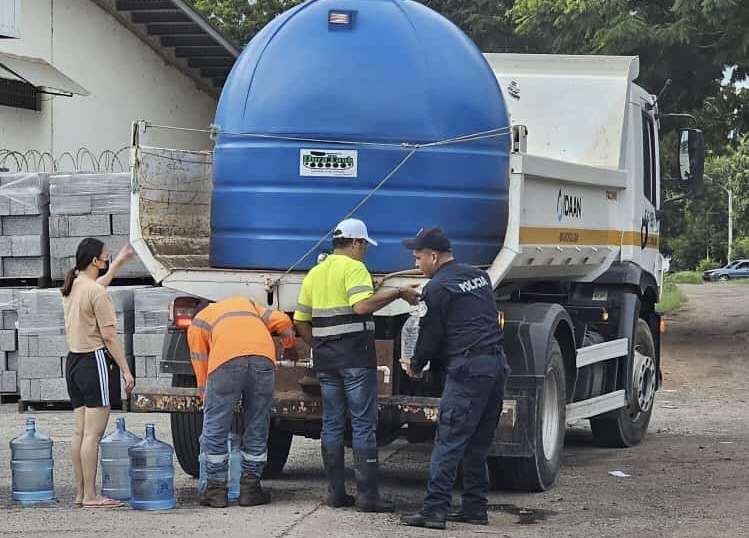 El Idaan está suministrado agua a través de carros cisternas. (Foto: Ilustrativa)