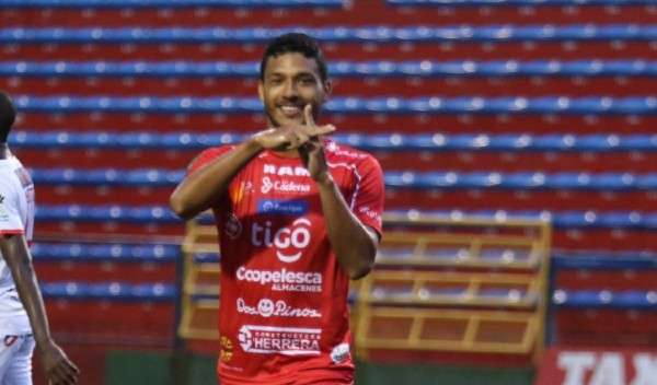 Jorman Aguilar, quien juega con el San Carlos de la primera división del fútbol de Costa Rica, es uno de los convocados por el técnico Thomas Christiansen.