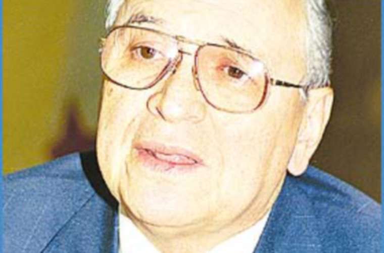 El periodista Mario Velásquez murió el fin de semana. 