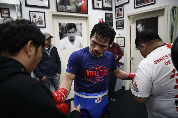 Manny Pacquiao se prepara para pelear con Adrien Broner. Foto: AP