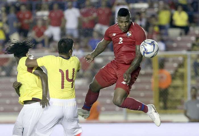 Harold Cummings marcó el gol del empate temporal para Panamá. /AP