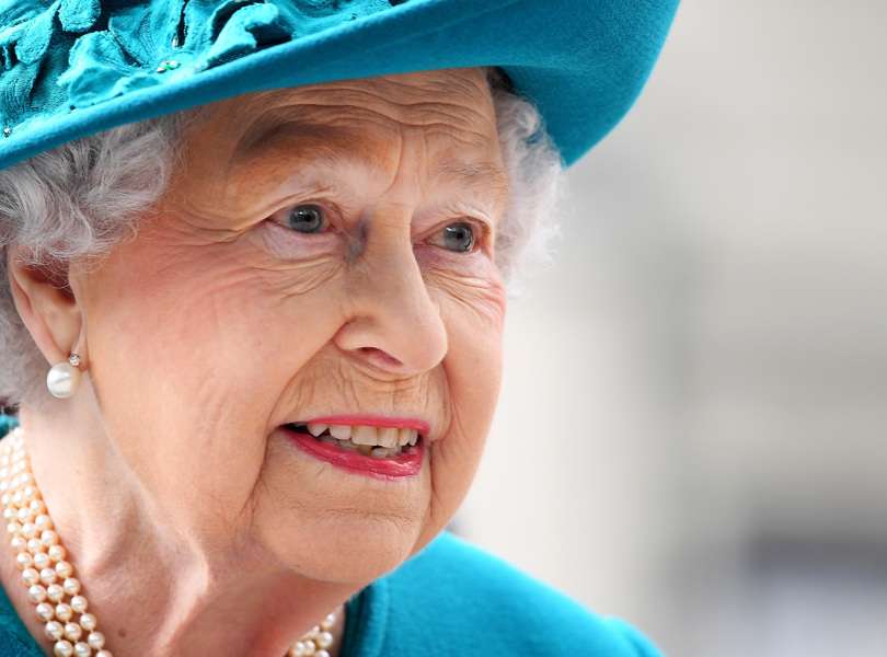En la imagen la Reina Elizabeth II en una imagen de archivo. EFE