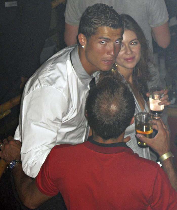 Fotografía de Cristiano Ronaldo junto a Kathryn Mayorga tomada en el 2009, en Las Vegas, Nevada. /AP