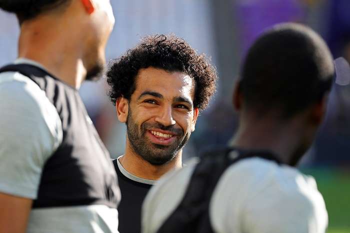 El extremo egipcio del Liverpool, Mohamed Salah, asiste a una sesión de entrenamientos./EFE
