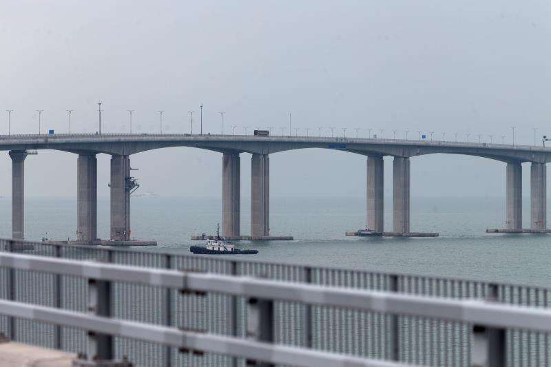 Vista del puente Hong Kong Zhuhai-Macao, en Hong Kong (China), hoy, 24 de octubre de 2018. EFE