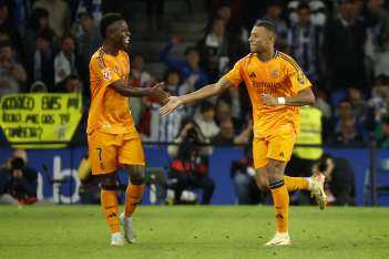 Kylian Mbappé y Vinicius Jr. /Foto: EFE